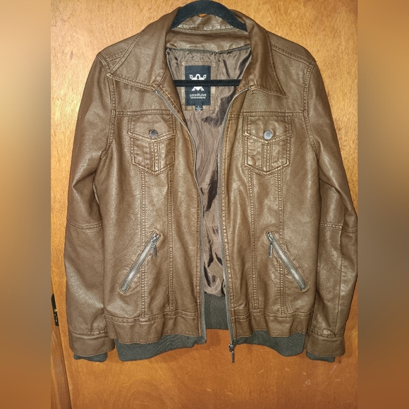 Classic Brown Leather Jacket with Hoodie - Picture 7 of 10